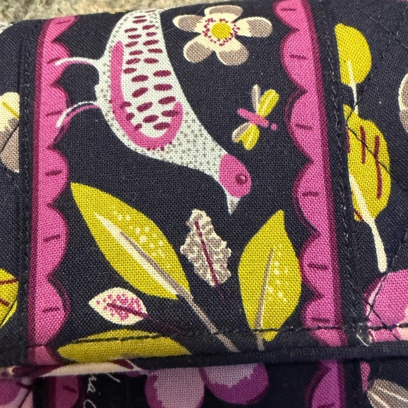 Vera Bradley Women's Wallet, Retired “Floral Nightingale” Pattern - Picture 3 of 6
